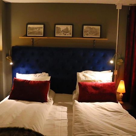 Goete'S B&B Tumba Esterno foto